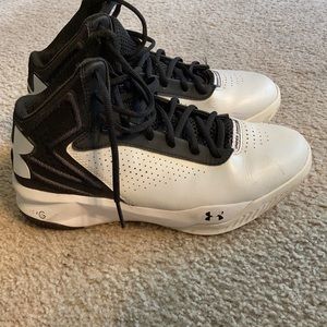 Under Armour Basketball Shoes